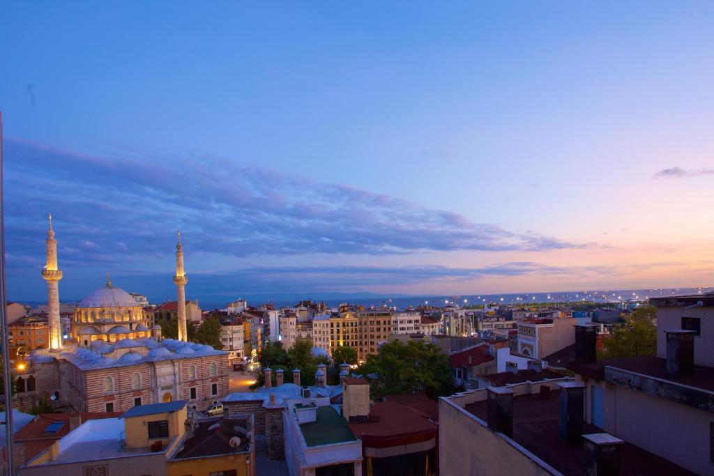 HOTEL ZAGREB 4 ETOILES