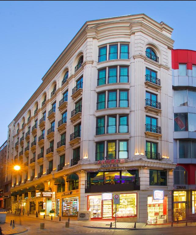 HOTEL ZAGREB NOVEMBRE