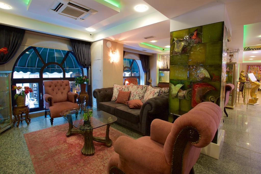 HOTEL ZAGREB 4 ETOILES