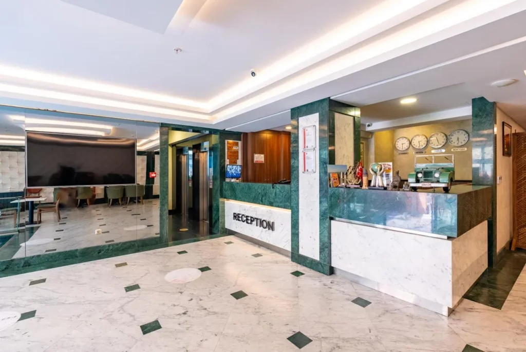 HOTEL VALENS NOVEMBRE