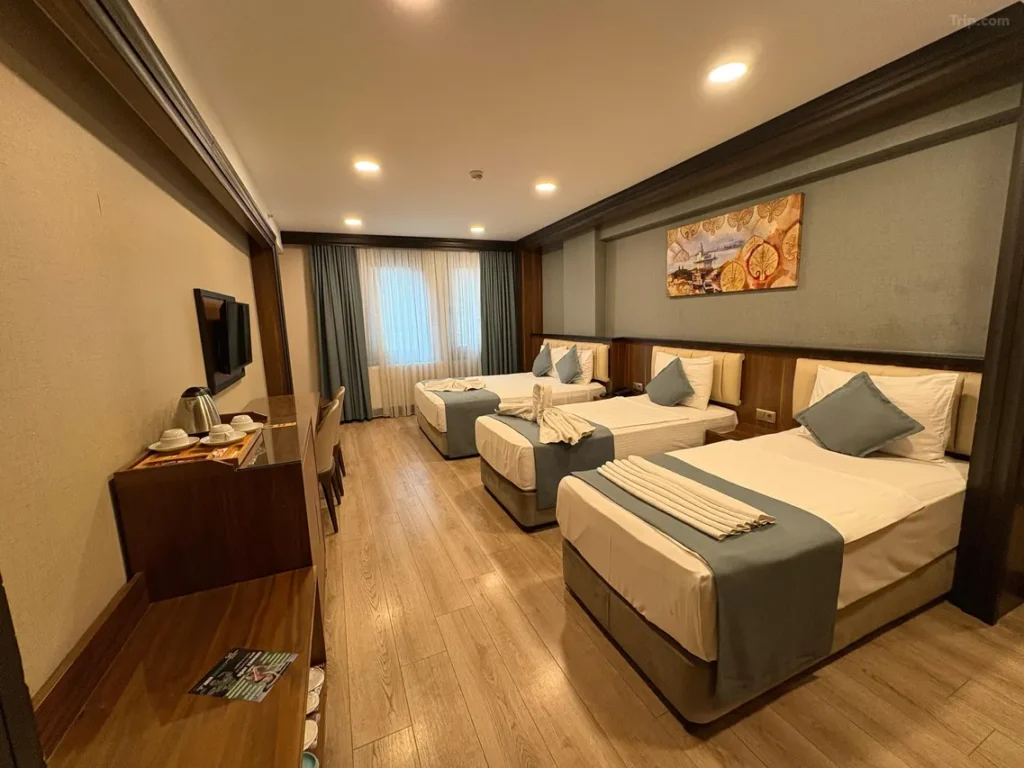 HOTEL VALENS NOVEMBRE