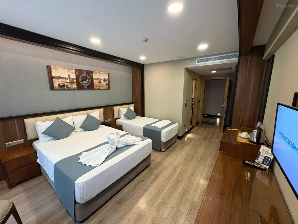 HOTEL VALENS NOVEMBRE